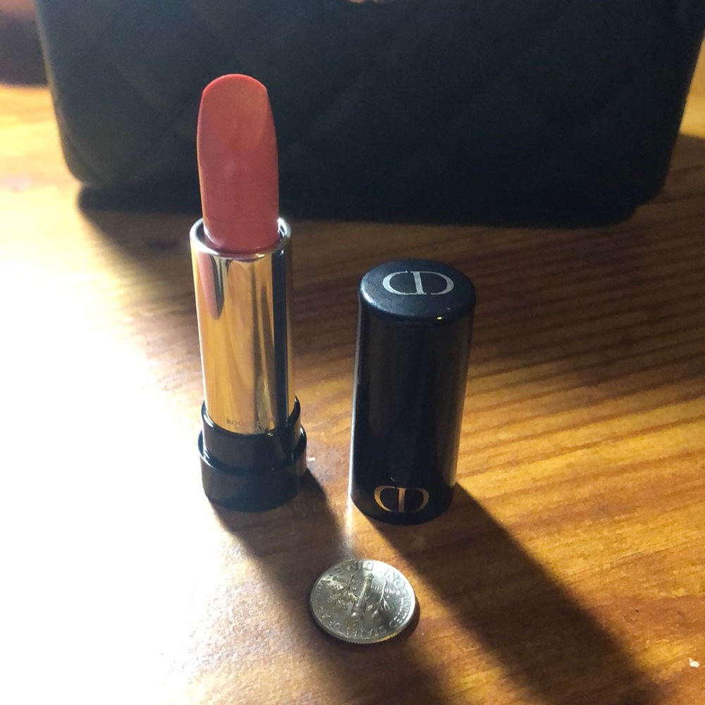 Dior 466 Holiday Exclusive pink satin rose lipstick